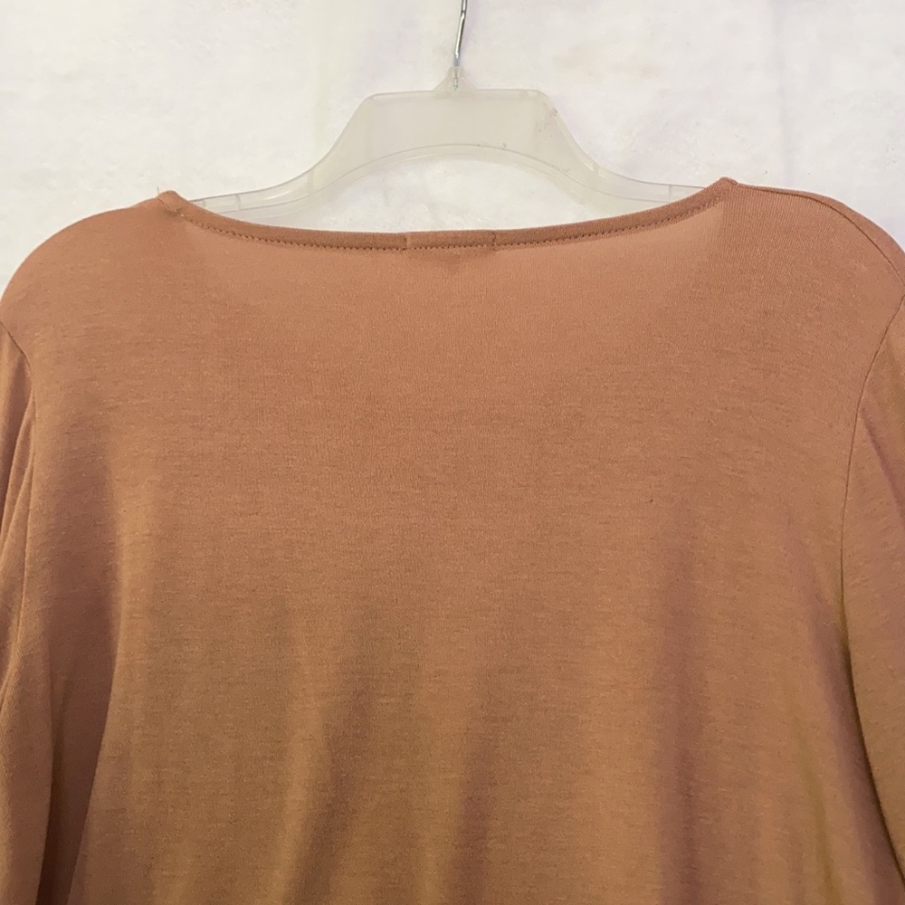 Blushing Heart Long Calypso Sleeve Top - Picture 3 of 8